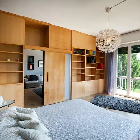 Chic And Freak * Como