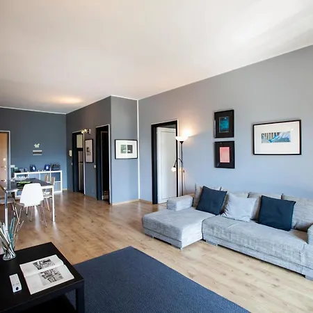 Chic And Freak Apartman Como