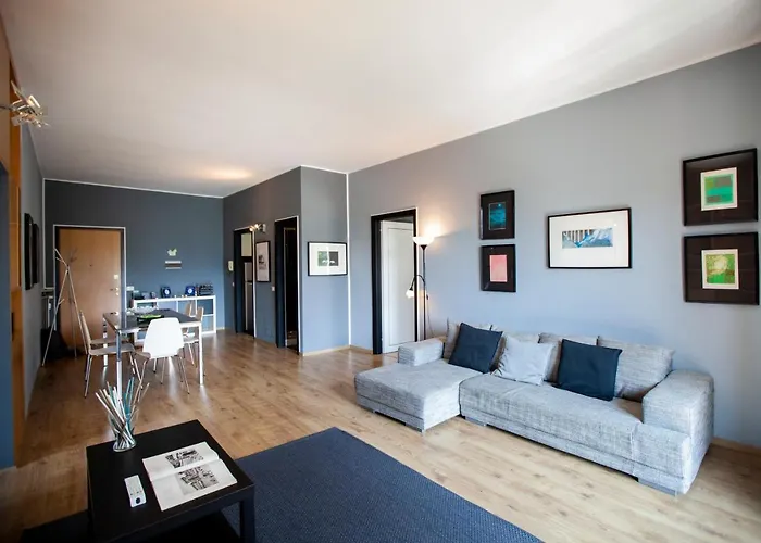 Chic And Freak Apartment Como