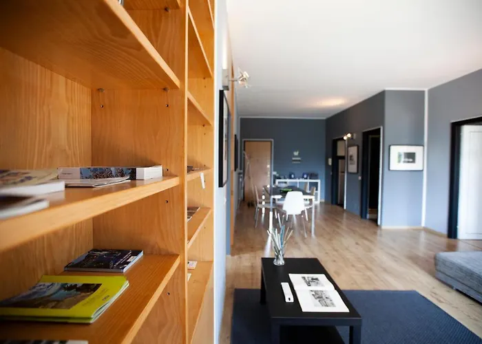 Apartment Chic And Freak